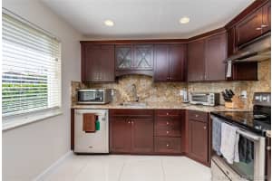 5071 NW 115th Ct, Doral, FL 33178, Sold 03/31/20