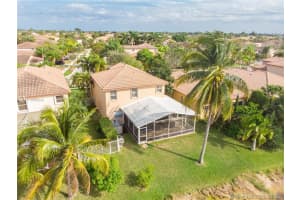 1260 NW 192nd Ln, Pembroke Pines, FL 33029, Sold 03/16/20