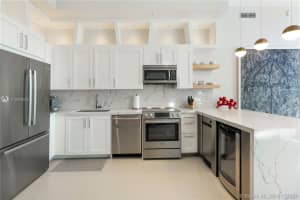 2001 Meridian Ave PH 11, Miami Beach, FL 33139, Sold 06/17/20