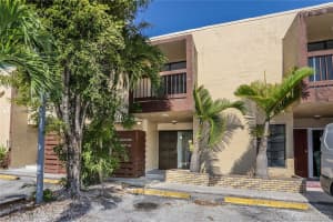6315 SW 138th Ct APT 6, Miami, FL 33183, Sold 04/03/20