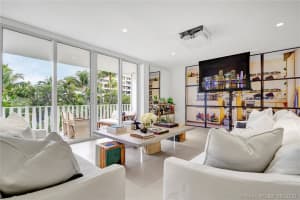 200 Ocean Ln Dr, Key Biscayne, FL 33149, Sold 05/17/21