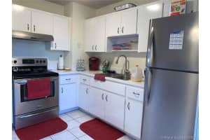 185 SW 17th Ave, Homestead, FL 33030, Sold 05/07/20
