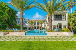 38 Indian Creek Island Rd, Indian Creek, FL 33154, Sold 04/08/20