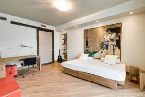 2001 Meridian Ave, Miami Beach, FL 33139, Sold 04/07/21