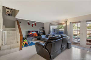 3800 SW 79th Ave, Miami, FL 33155, Sold 03/20/20