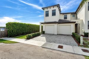 22505 SW 102nd Ave, Miami, FL 33190, Sold 06/30/20