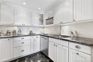 2625 Collins Ave, Miami, FL 33140, Sold 03/13/20