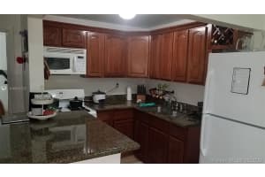 1230 W 54th St #211a, Hialeah, FL 33012, Sold 04/02/20