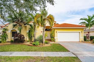 319 SW 185th Way, Pembroke Pines, FL 33029, Sold 03/16/20