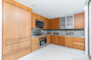 2627 S Bayshore Dr, Coconut Grove, FL 33133, Sold 12/14/20