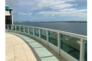 Add Building Entrance, 2127 Brickell Ave, Miami, FL 33129, Sold 07/13/21