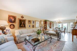 5440 SW 69th Pl, Miami, FL 33155, Sold 04/24/20