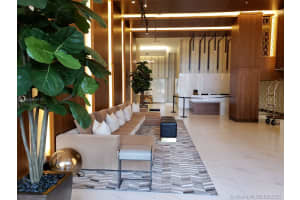 2960 NE 207th St, Aventura, FL 33180, Sold 09/29/21