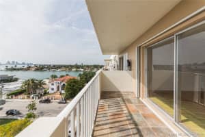 1455 N Treasure Dr PH R, North Bay Village, FL 33141, Sold 07/31/20