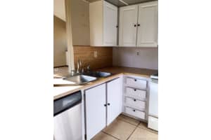 10221 Fontainebleau Blvd, Miami, FL 33172, Sold 06/02/20