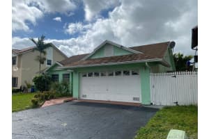 18868 NW 77th Ct, Hialeah, FL 33015, Sold 05/28/20