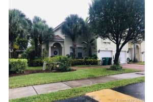 8756 SW 3rd Ln, Miami, FL 33174, Sold 04/17/20