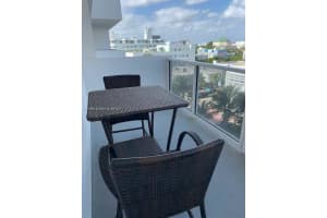 100 Lincoln Rd, Miami Beach, FL 33139, Sold 06/10/22