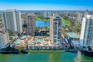20191 E Country Club Dr, Miami, FL 33180, Sold 12/18/20
