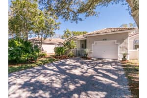 2650 E Aragon Blvd, Sunrise, FL 33313, Sold 03/20/20