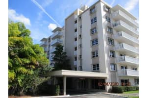 1831 NE 38th St, Fort Lauderdale, FL 33308, Sold 04/10/20