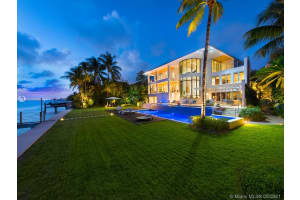 500 S Mashta Dr, Key Biscayne, FL 33149, Sold 04/13/21