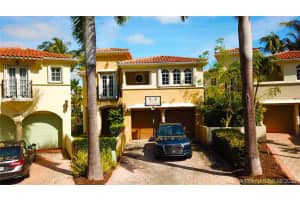 20765 NE 32nd Ave, Aventura, FL 33180, Sold 08/11/20