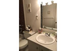 9440 W Flagler St, Miami, FL 33174, Sold 04/06/20