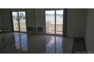 7904 West Dr #1, North Bay Village, FL 33141, Sold 07/01/22