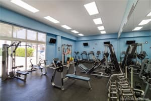 6917 Collins Ave, Miami, FL 33141, Sold 09/08/20