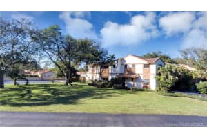 11339 SW 74th Terrace, Miami, FL 33173, Sold 04/01/20