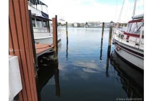 200 Golden Isles Dr, Hallandale Beach, FL 33009, Sold 09/25/20