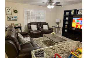 10853 NW 8th St, Pembroke Pines, FL 33026, Sold 03/13/20