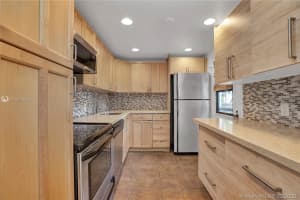 20400 W Country Club Dr, Aventura, FL 33180, Sold 05/28/20
