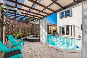 679 NW 123rd Pl, Miami, FL 33182, Sold 03/27/20