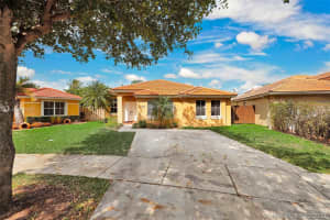 16379 SW 83rd Ln, Miami, FL 33193, Sold 04/27/20