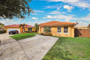 16379 SW 83rd Ln, Miami, FL 33193, Sold 04/27/20