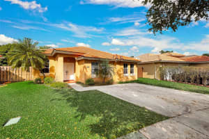 16379 SW 83rd Ln, Miami, FL 33193, Sold 04/27/20