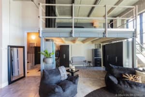 1749 NE Miami Ct, Miami, FL 33132, Sold 09/25/20