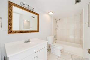 9686 Fontainebleau Blvd, Miami, FL 33172, Sold 03/20/20