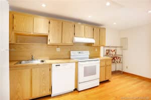 14361 Kendale Lakes Cir, Miami, FL 33183, Sold 04/07/20