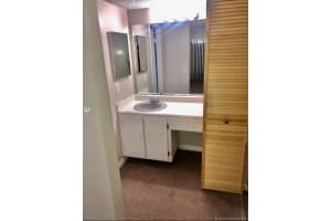 20270 NE 3rd Ct, Miami, FL 33179, Sold 11/12/20