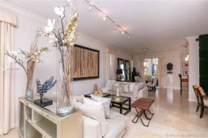 7441 NW 107th Pl, Doral, FL 33178, Sold 04/01/20
