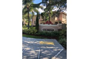 299 Las Brisas Cir, Weston, FL 33326, Sold 03/16/20