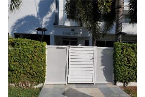 1045 10th St, Miami Beach, FL 33139, Sold 04/20/20