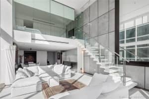 1040 Biscayne Blvd, Miami, FL 33132, Sold 03/04/21