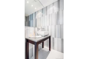 1040 Biscayne Blvd, Miami, FL 33132, Sold 03/04/21