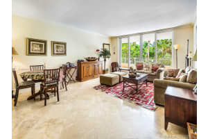 791 Crandon Blvd, Key Biscayne, FL 33149, Sold 04/16/21