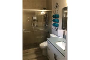 7683 NW 182nd Ln, Hialeah, FL 33015, Sold 03/13/20