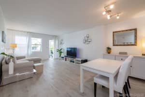 1130 11th St #4d, Miami Beach, FL 33139, Sold 04/27/21